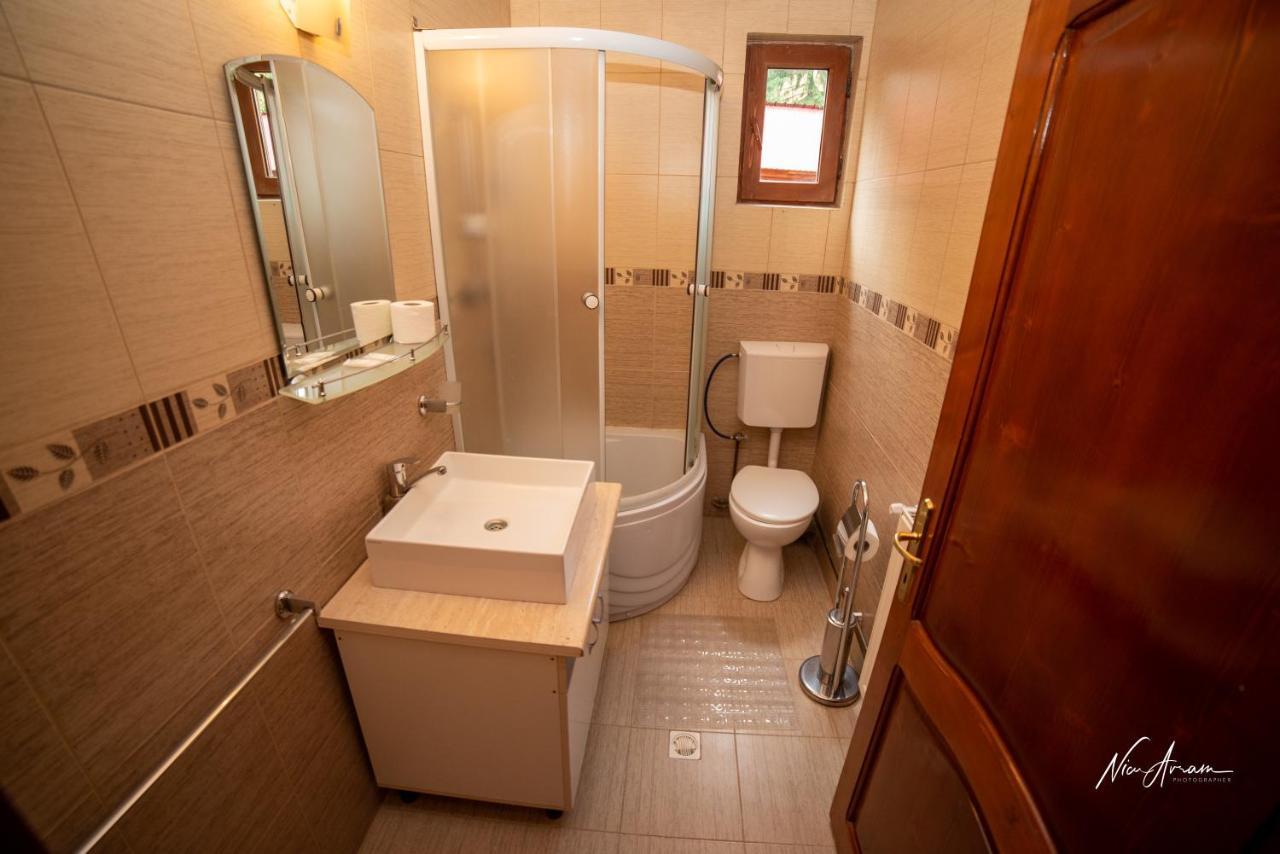 Hotel Casa Binu Arieşeni Exteriér fotografie