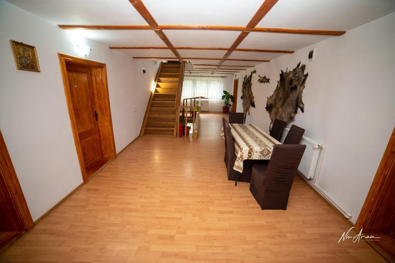 Hotel Casa Binu Arieşeni Exteriér fotografie