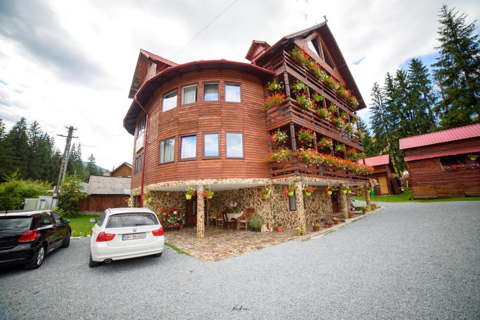 Hotel Casa Binu Arieşeni Exteriér fotografie