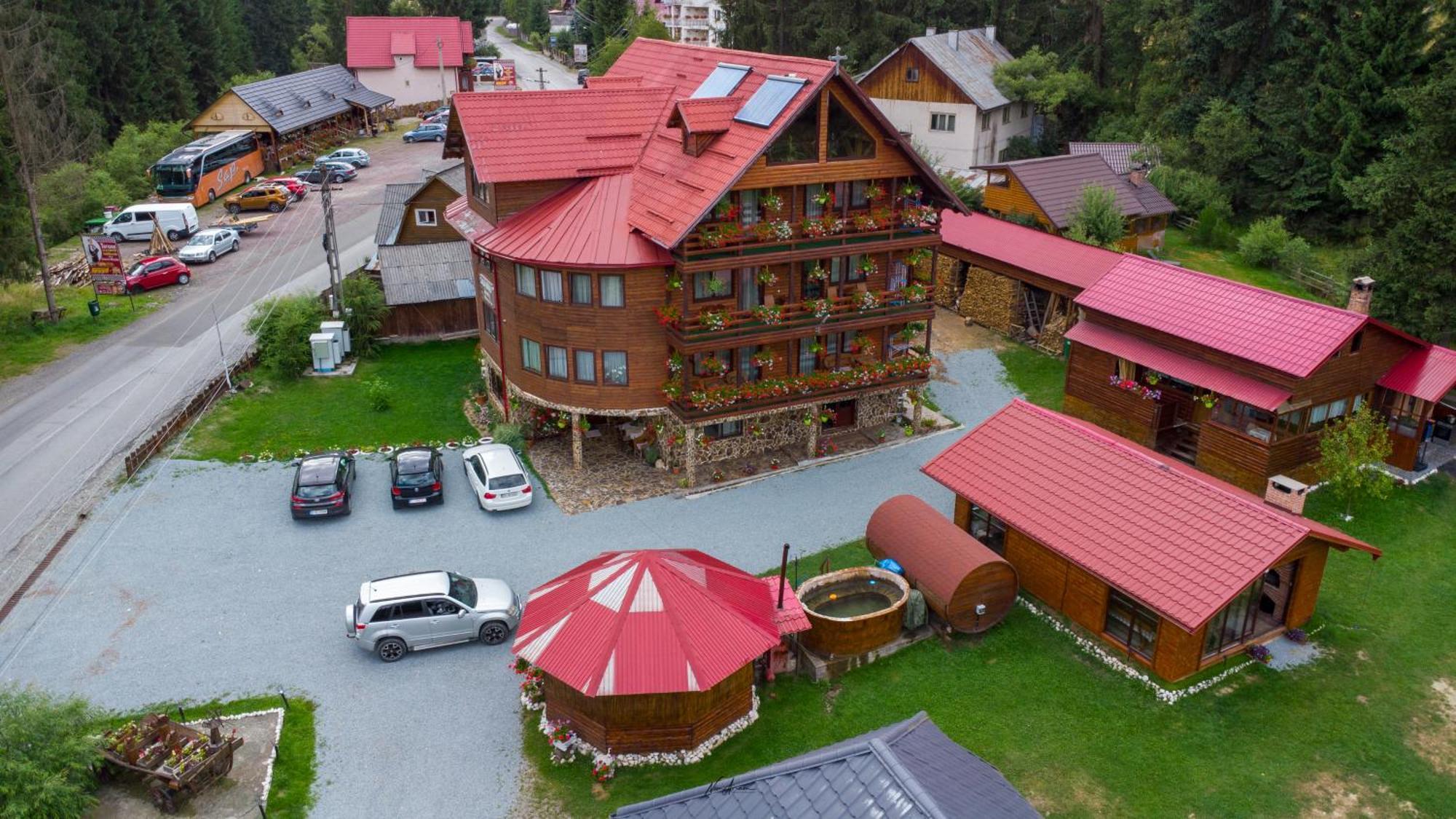 Hotel Casa Binu Arieşeni Exteriér fotografie
